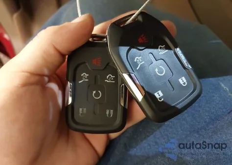 2015 GMC Yukon Xl 1500 Slt из США, поврежденный, VIN 1GKS2HKCXFR617892